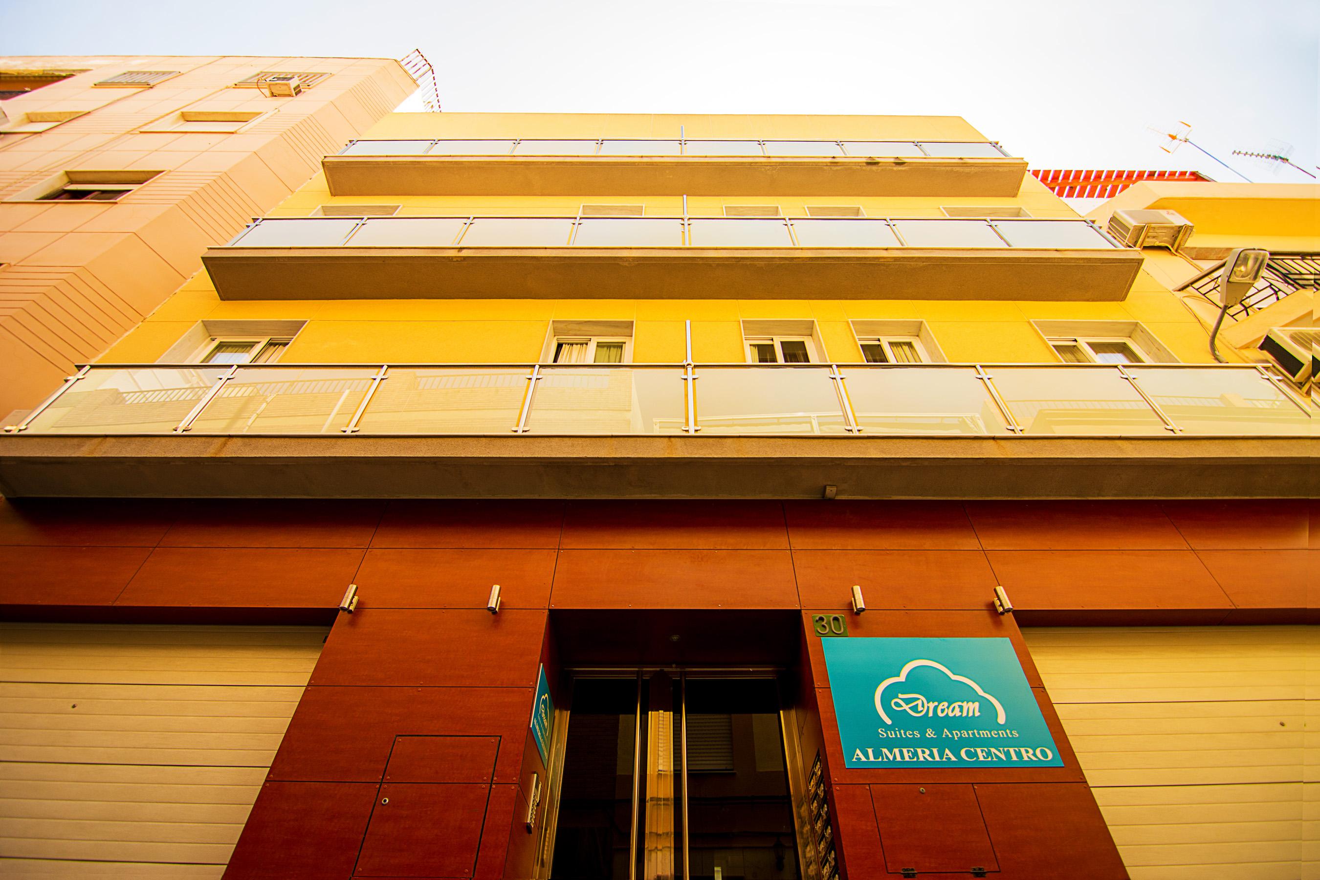 Dream Suites And Apartments Almeria Centro المظهر الخارجي الصورة