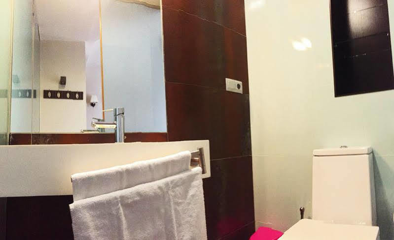 Dream Suites And Apartments Almeria Centro المظهر الخارجي الصورة